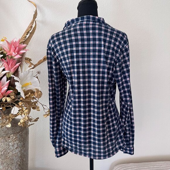 Fitted Blue Plaid Flannel with Patch Pockets M/L - Picture 2 of 8